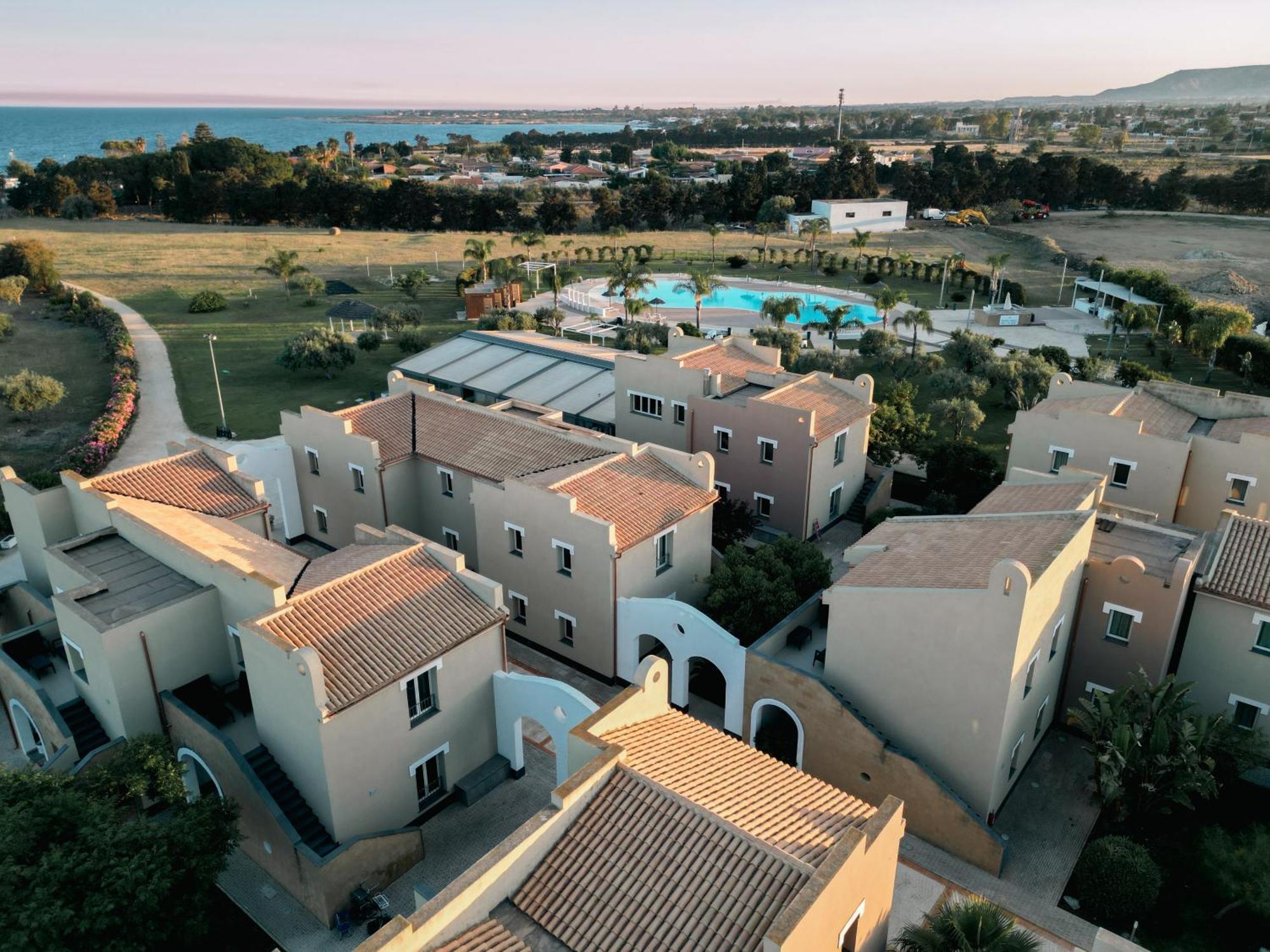 Residence Archimede Fanusa Exteriér fotografie
